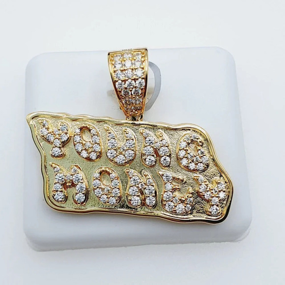 - 14K Gold Plated Cubic Zircon Pendant, INUS1BR239 - Picture 5 of 9